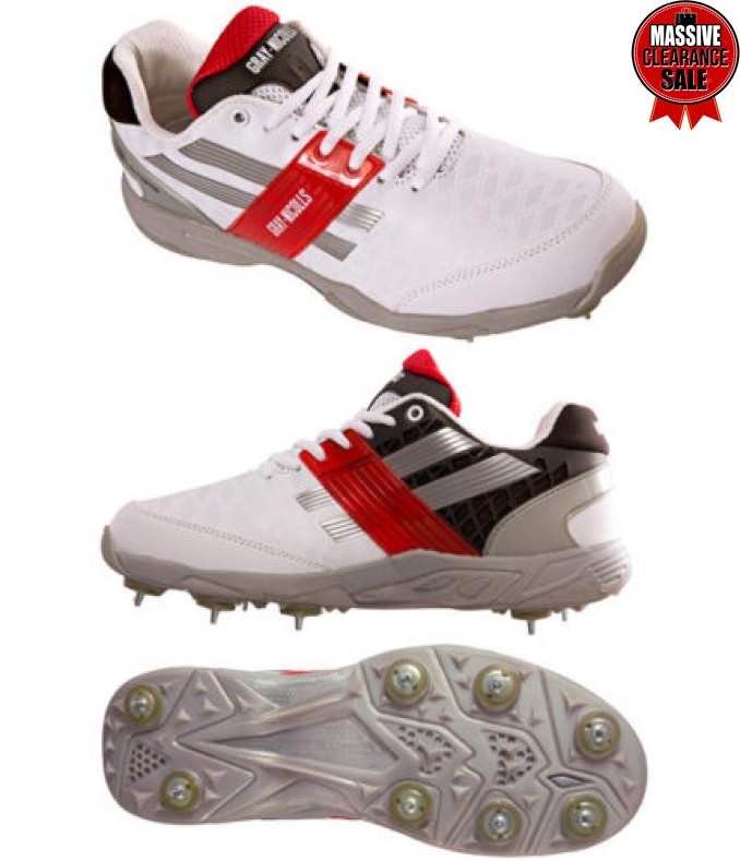 Gray-Nicolls Predator 3 Spike Cricket Shoes
